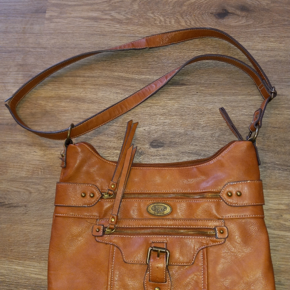 BOC Shoulder Bag - Picture 2 of 10